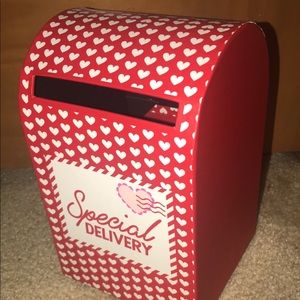 Valentine’s Day Special Delivery Box